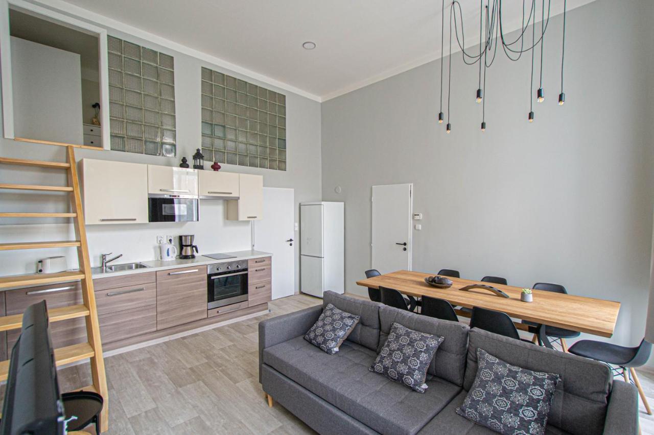 Sightseeing Apartment By Ruterra Praha Eksteriør bilde